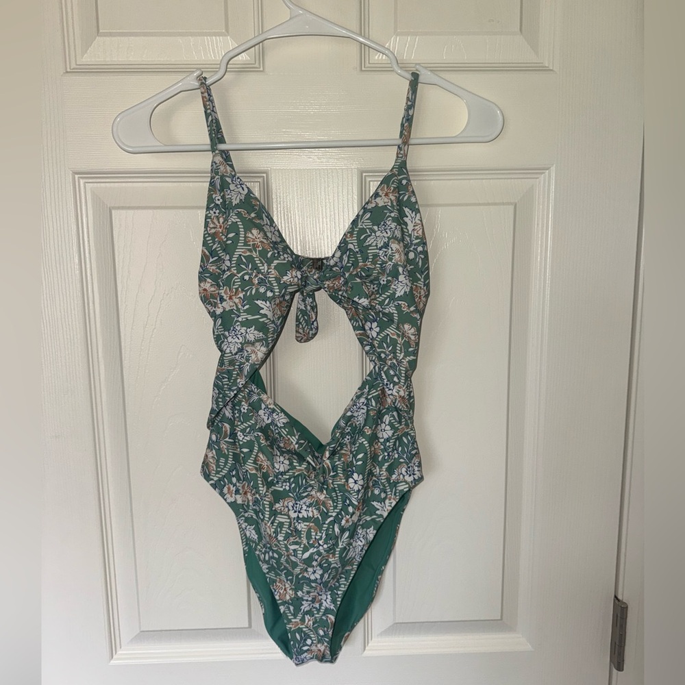 Veronica Beard One Piece XS Swimsuit
